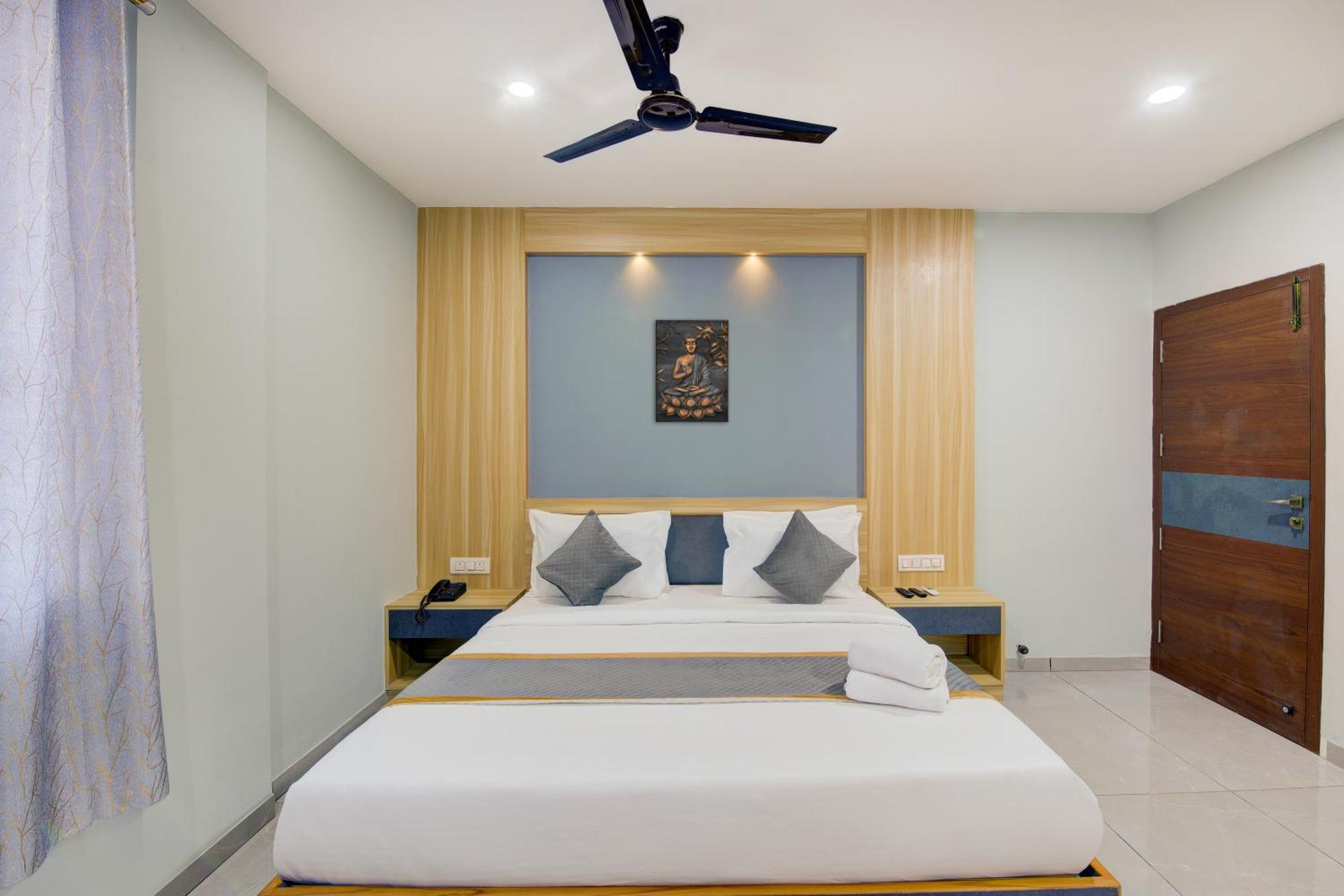 Hotel Park Lane Yelahanka Bengaluru Kültér fotó